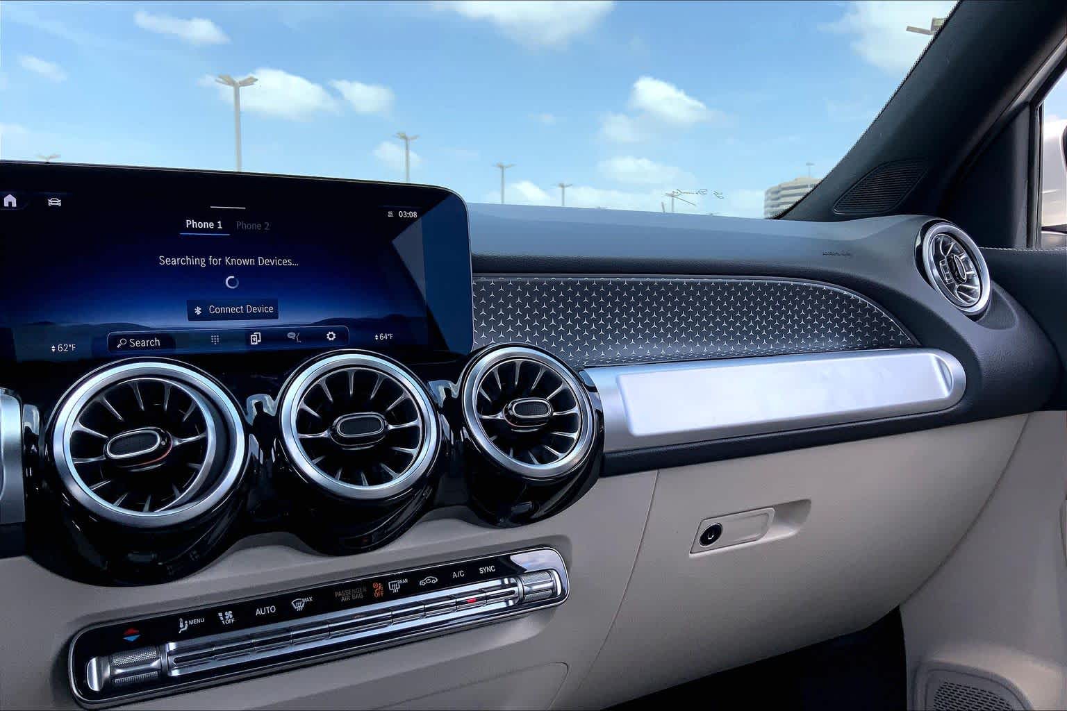 2025 Mercedes-Benz GLB 250 GLB 250 Polar White at Group 1 Toyota Southwest