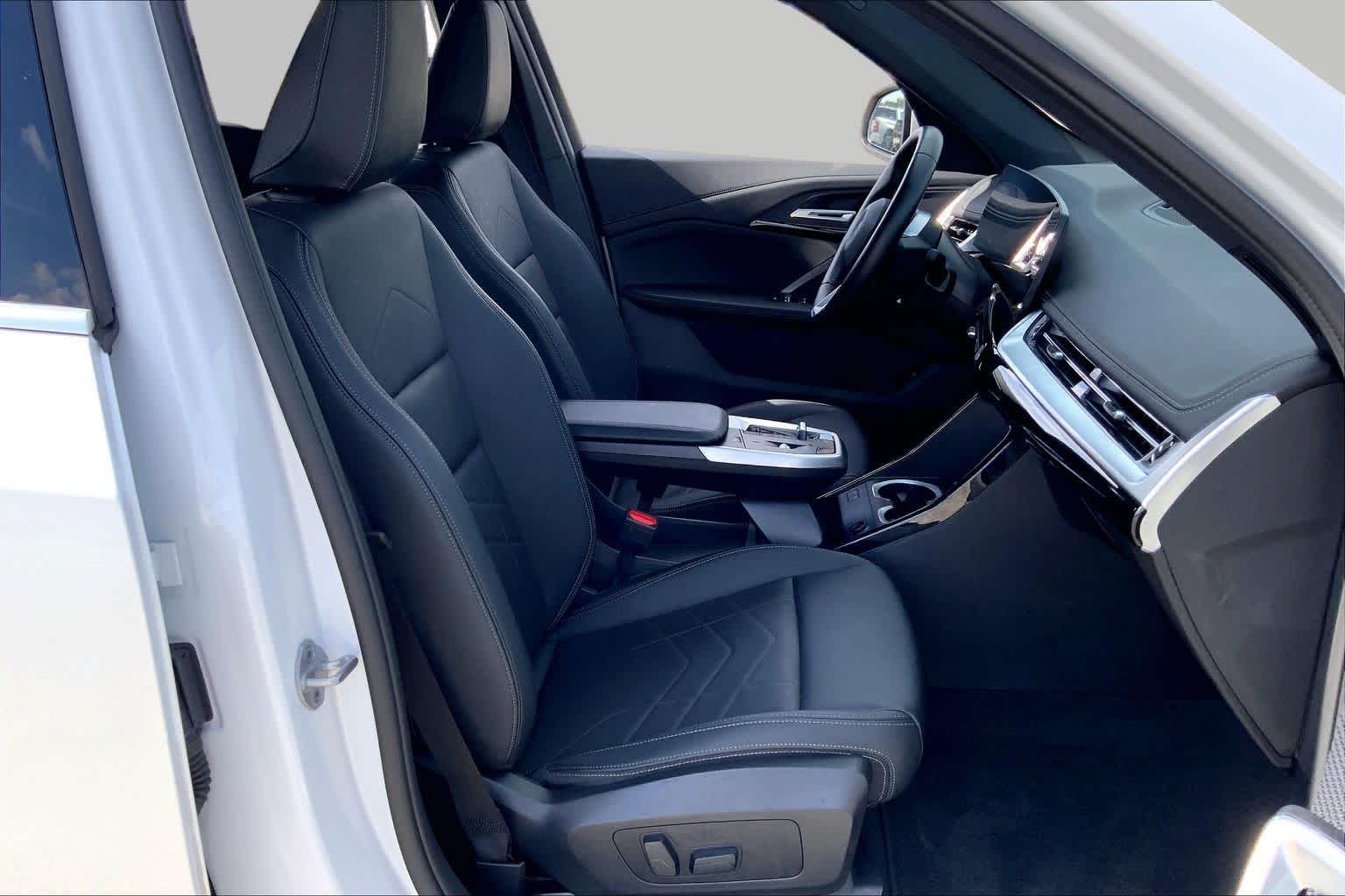2026 BMW X1 xDrive28i xDrive28i Mineral White Metallic at Lexus Southwest Houston
