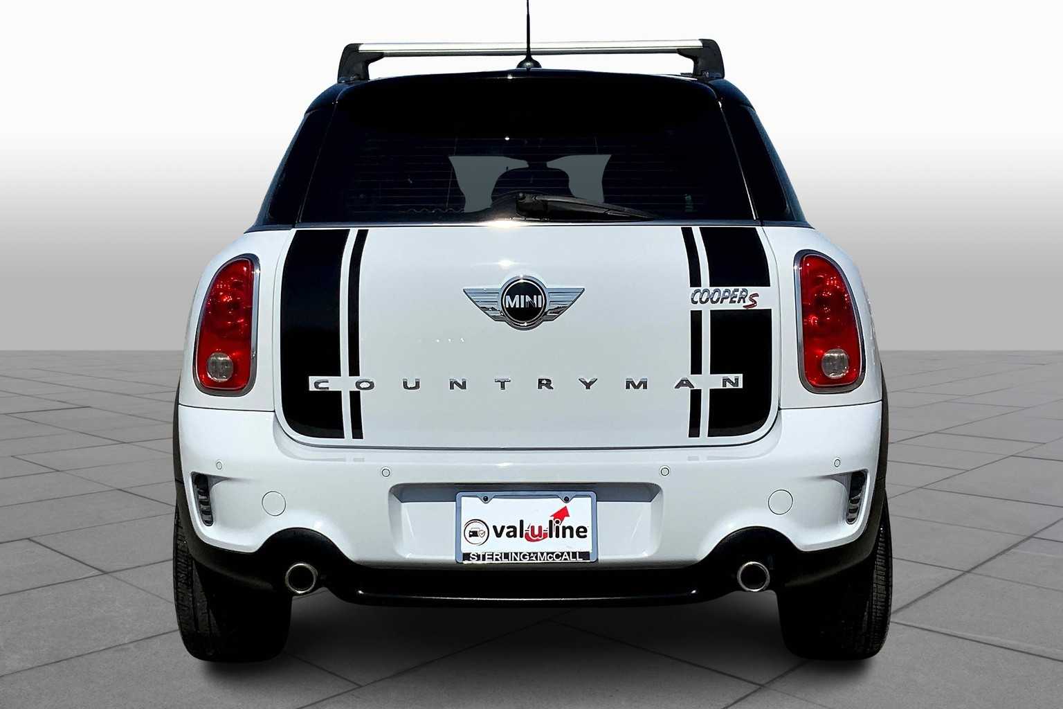 2016 MINI Countryman photo 5 of 33