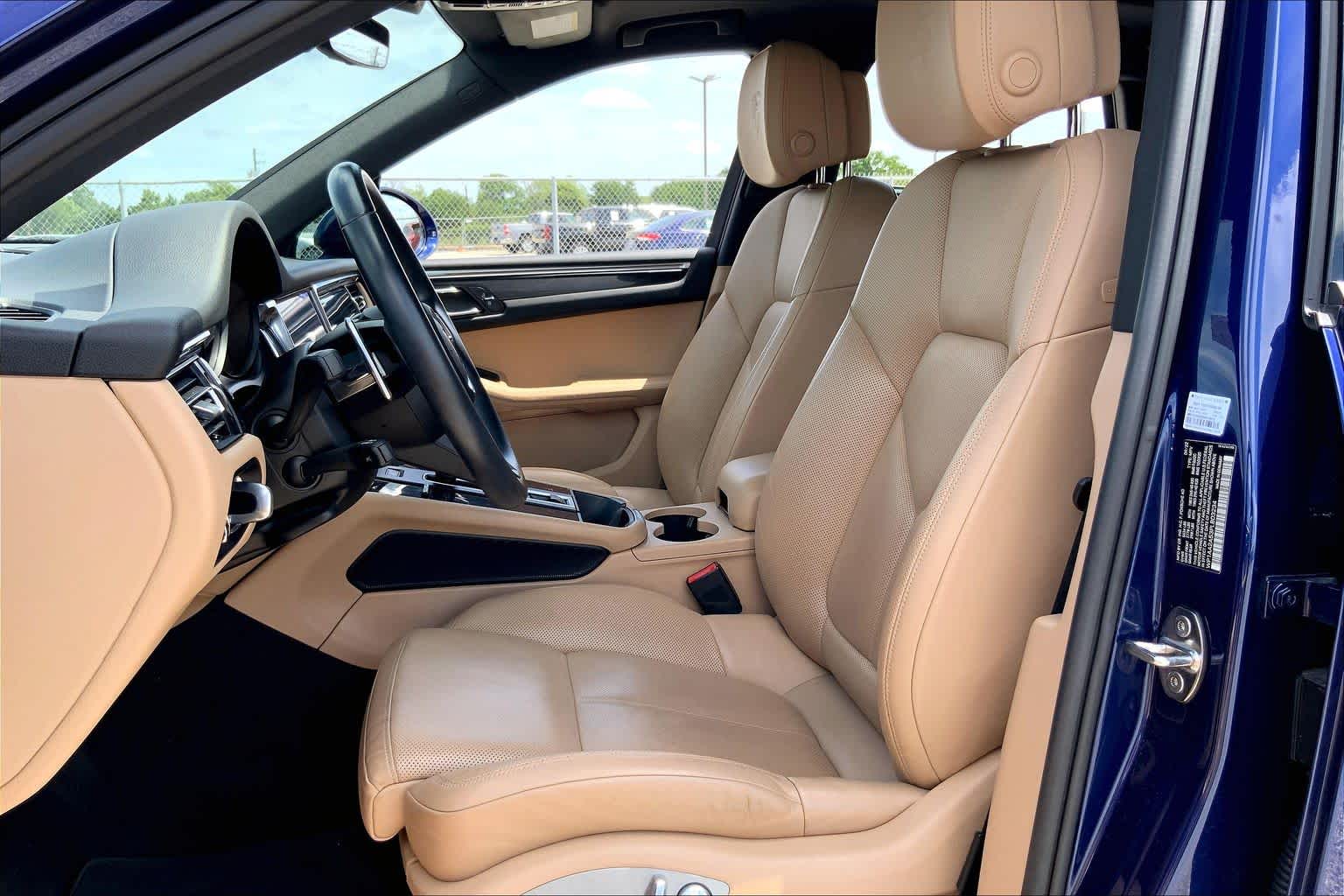 2023 Porsche Macan T Black at HGreg Houston