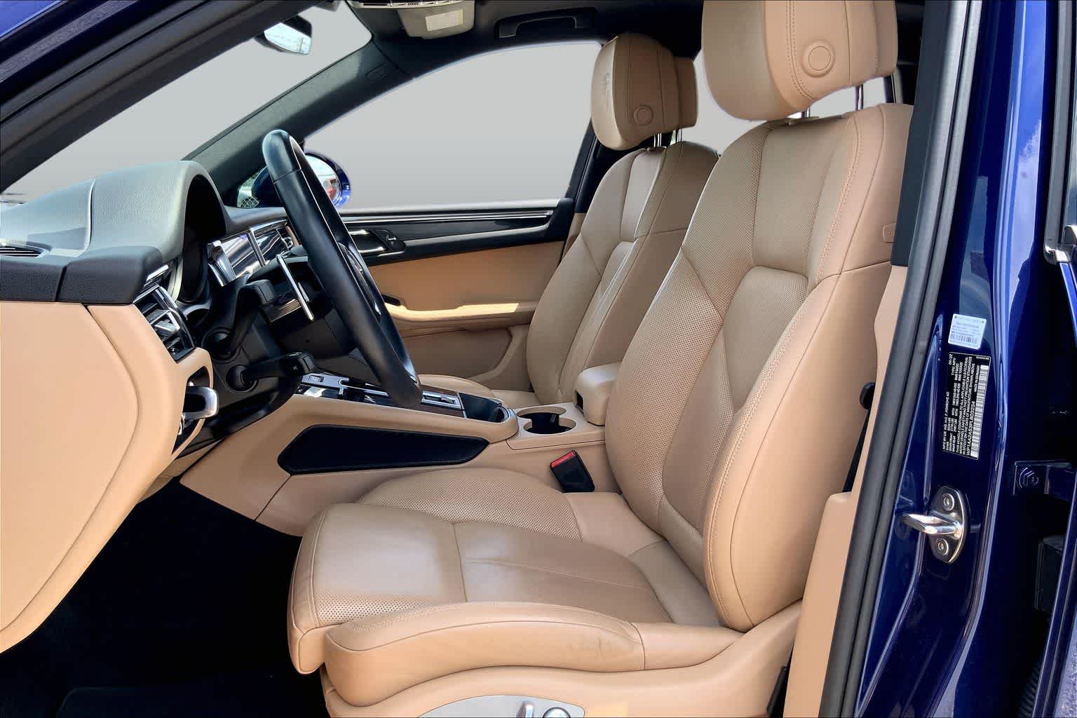 2023 Porsche Macan T Black at HGreg Houston