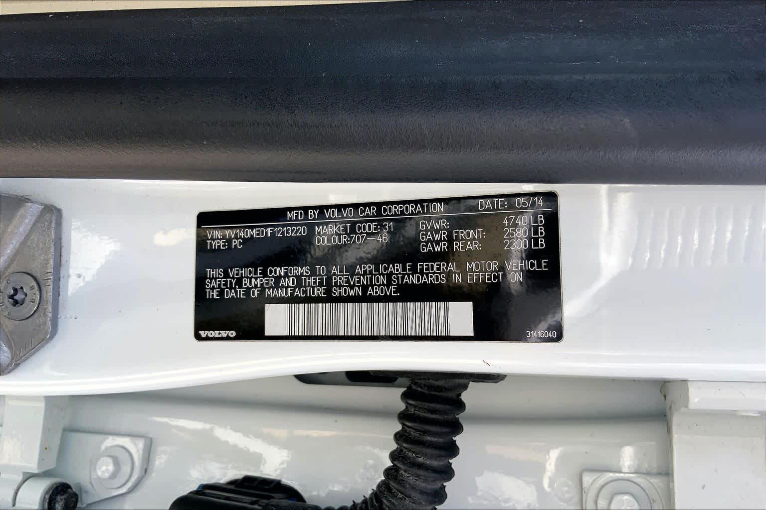 2015 Volvo V60 T5 Drive-E Platinum Crystal White Pearl at Mac Haik Ford