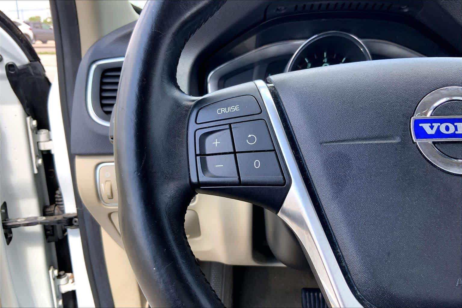 2015 Volvo V60 T5 Drive-E Platinum Crystal White Pearl at Mac Haik Ford