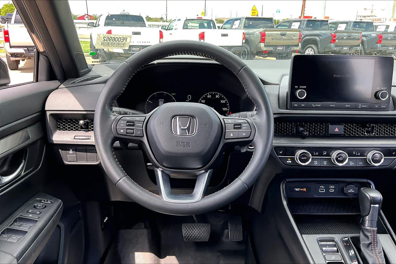 View vehicle photo 6