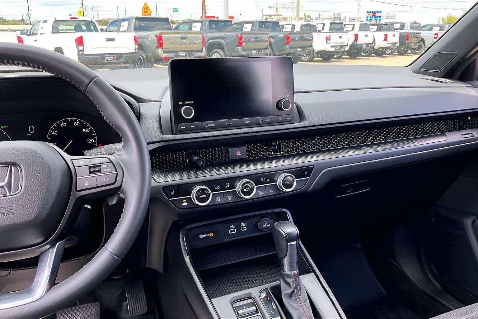 View vehicle photo 7