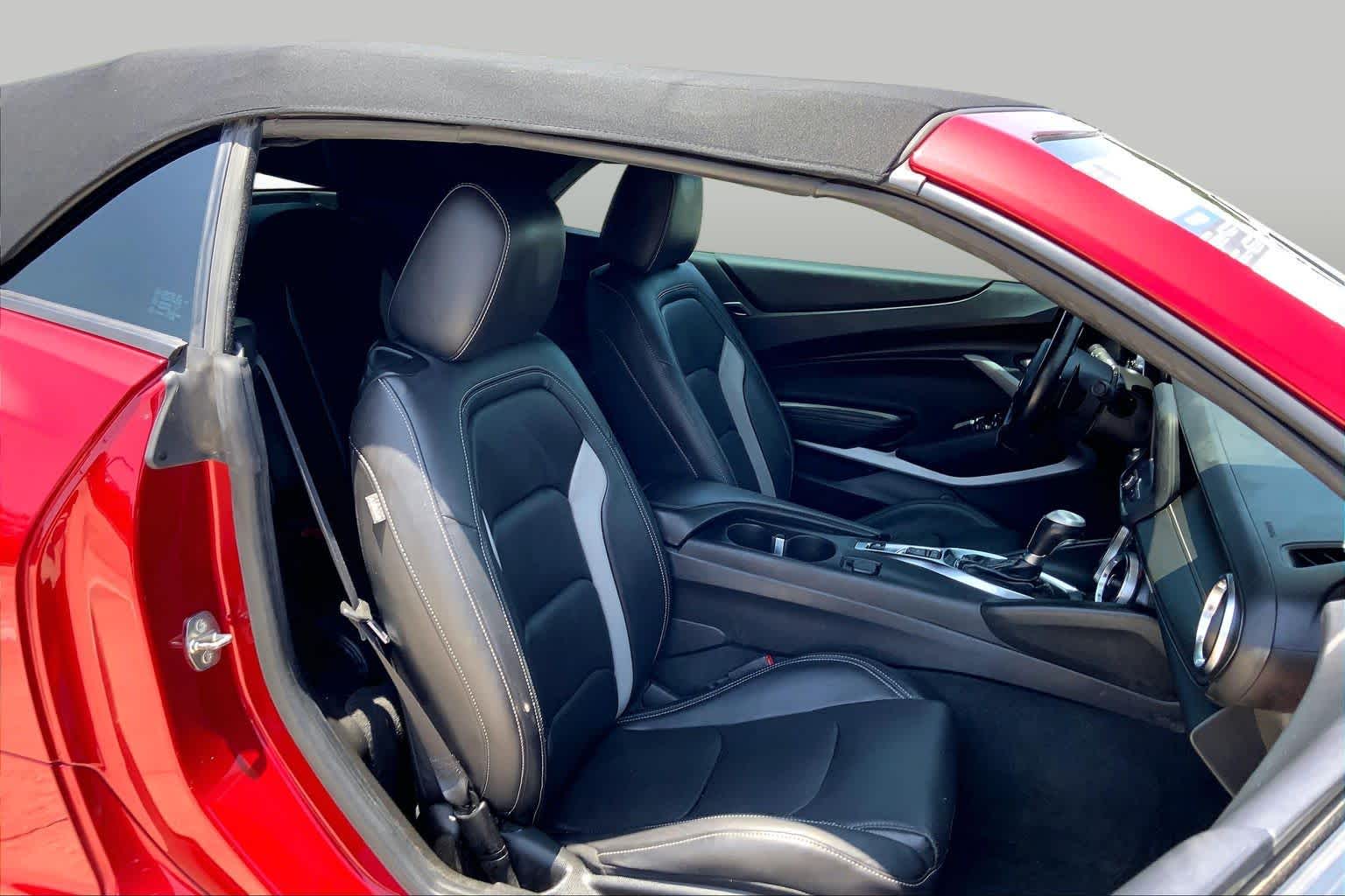 Pre-Owned 2022 Chevrolet Camaro 2LT