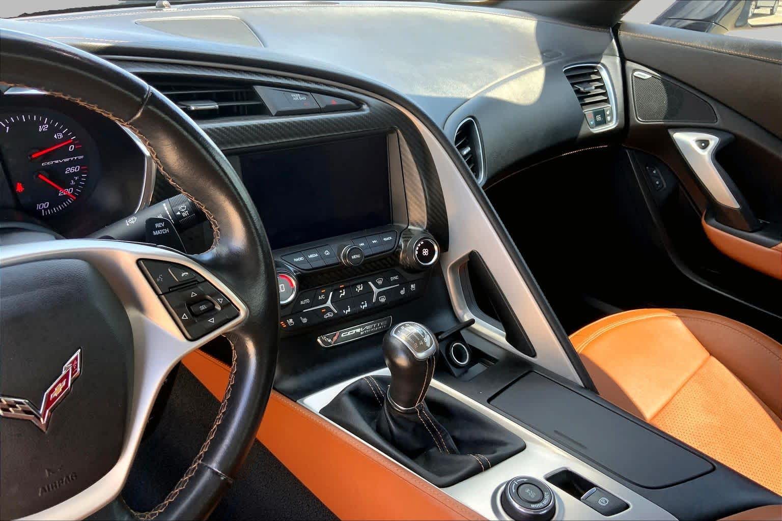 Pre-Owned 2014 Chevrolet Corvette Stingray Z51 2LT