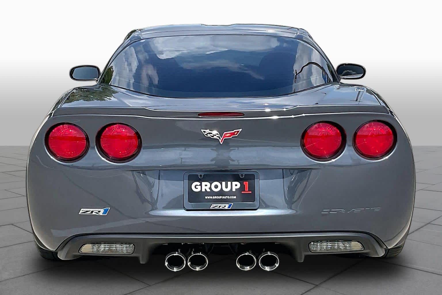Used 2009 CYBER GRAY METALLIC Chevrolet ZR1 w/3ZR image 4