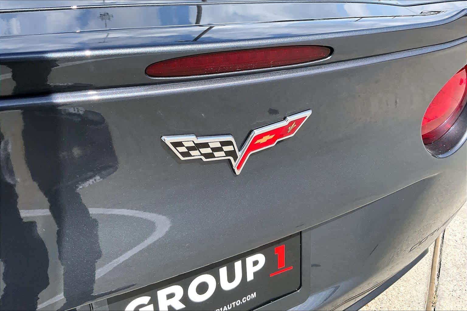 Used 2009 CYBER GRAY METALLIC Chevrolet ZR1 w/3ZR image 9