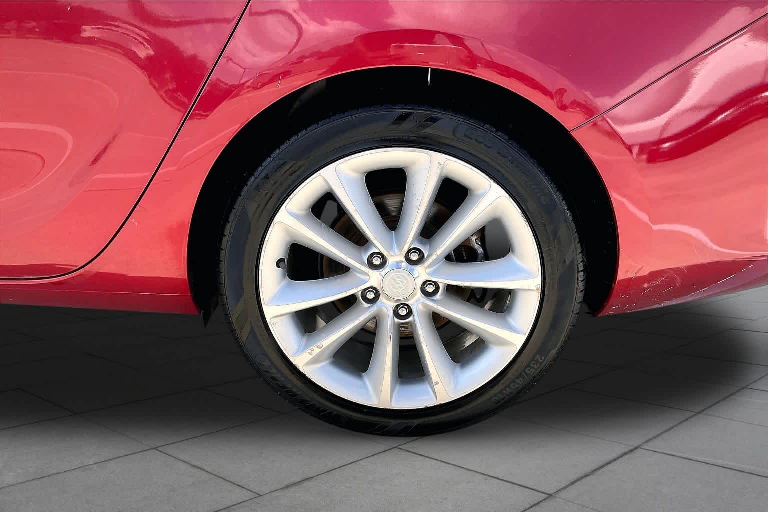 Pre-Owned 2012 Buick Verano NA