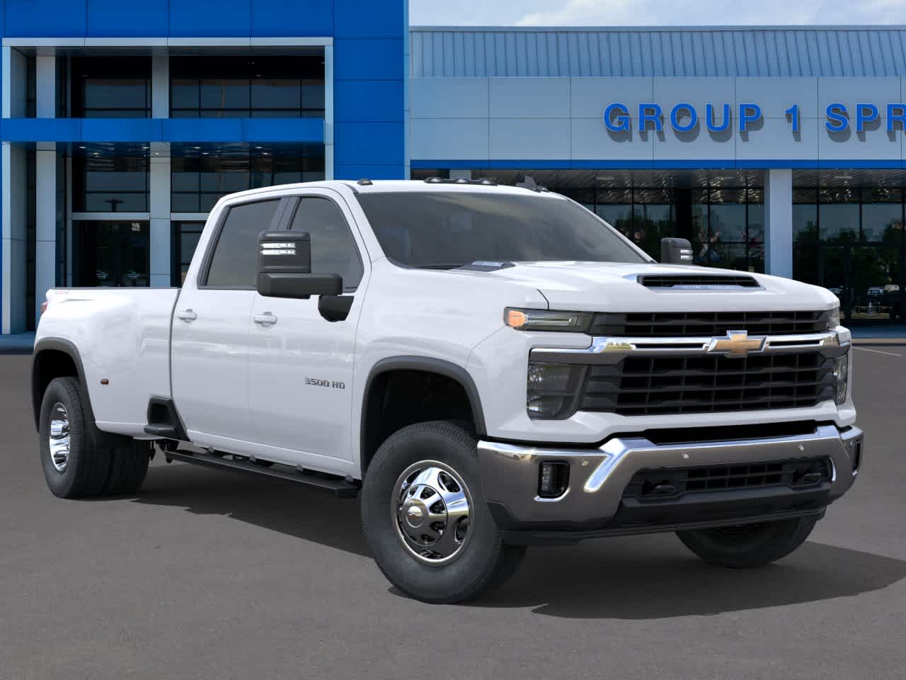 New 2026 Summit White Chevrolet LT DRW image 7