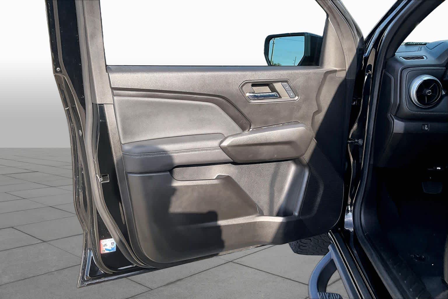 Used 2024 Black Chevrolet LT image 21