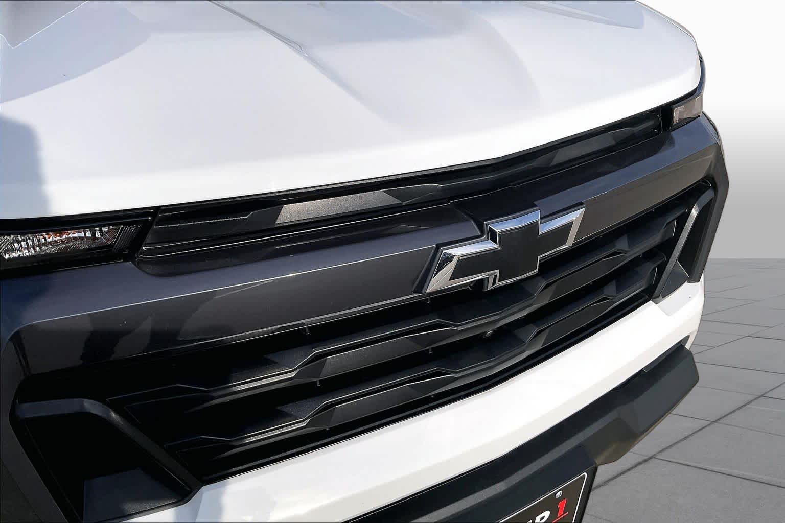 Certified Used 2024 Summit White Chevrolet LT image 28