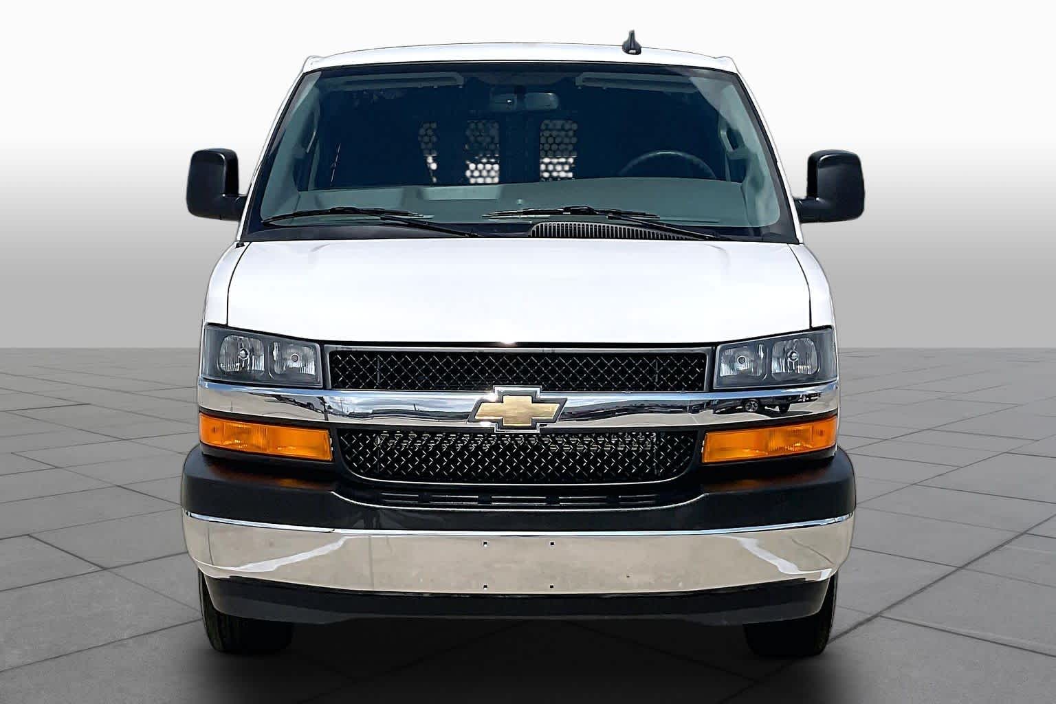 Certified Pre-Owned 2025 Chevrolet Express Cargo WT
