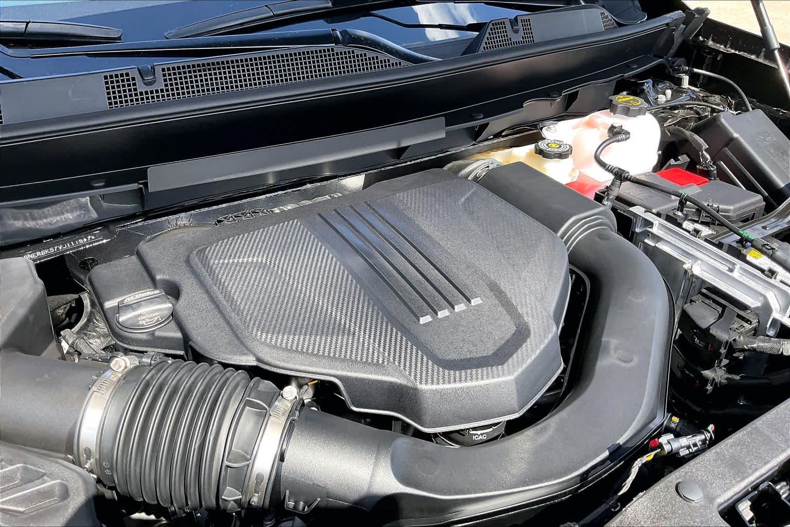New 2027 Mosaic Black Metallic Chevrolet LT image 17