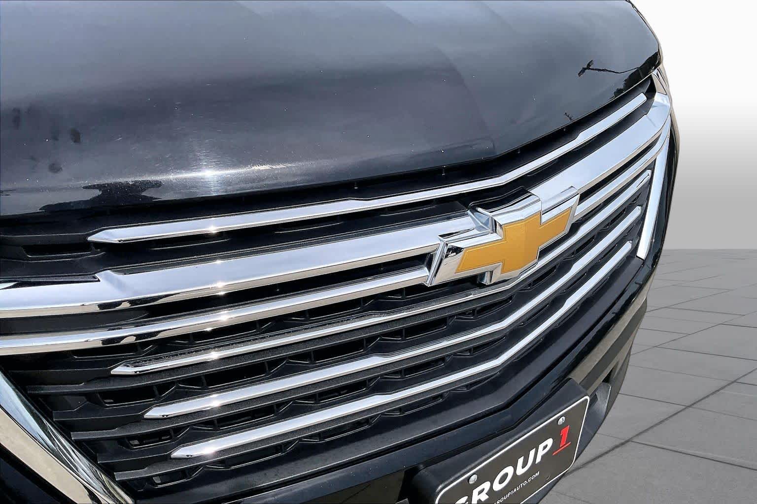 Used 2022 MOSAIC BLACK METALLIC Chevrolet LT Cloth image 28