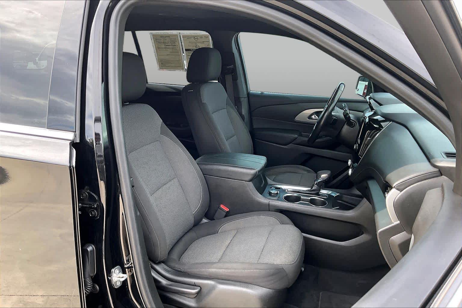 Used 2022 MOSAIC BLACK METALLIC Chevrolet LT Cloth image 7