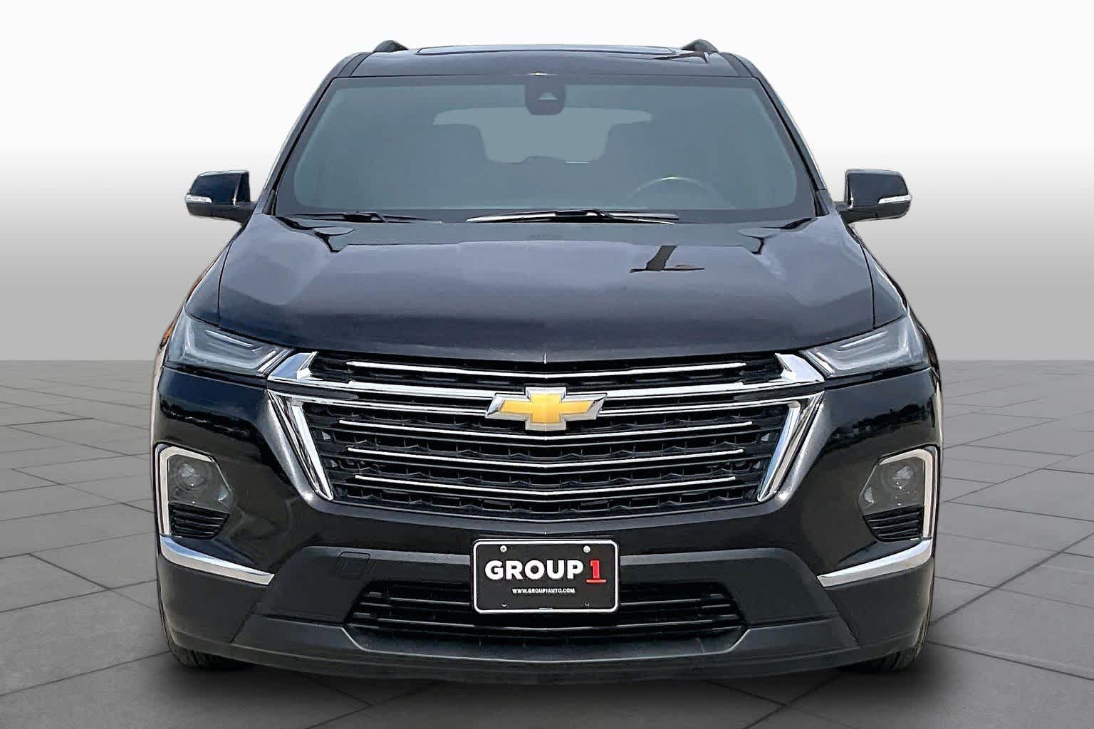 Used 2022 MOSAIC BLACK METALLIC Chevrolet LT Cloth image 2