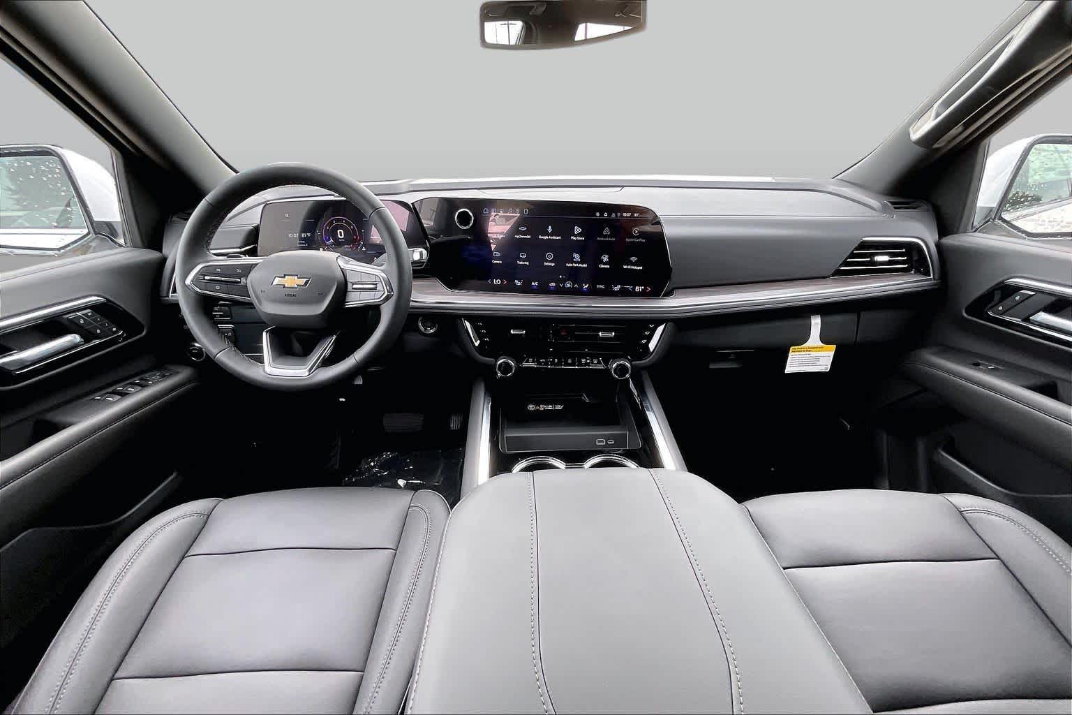 New 2026 Summit White Chevrolet LT image 6