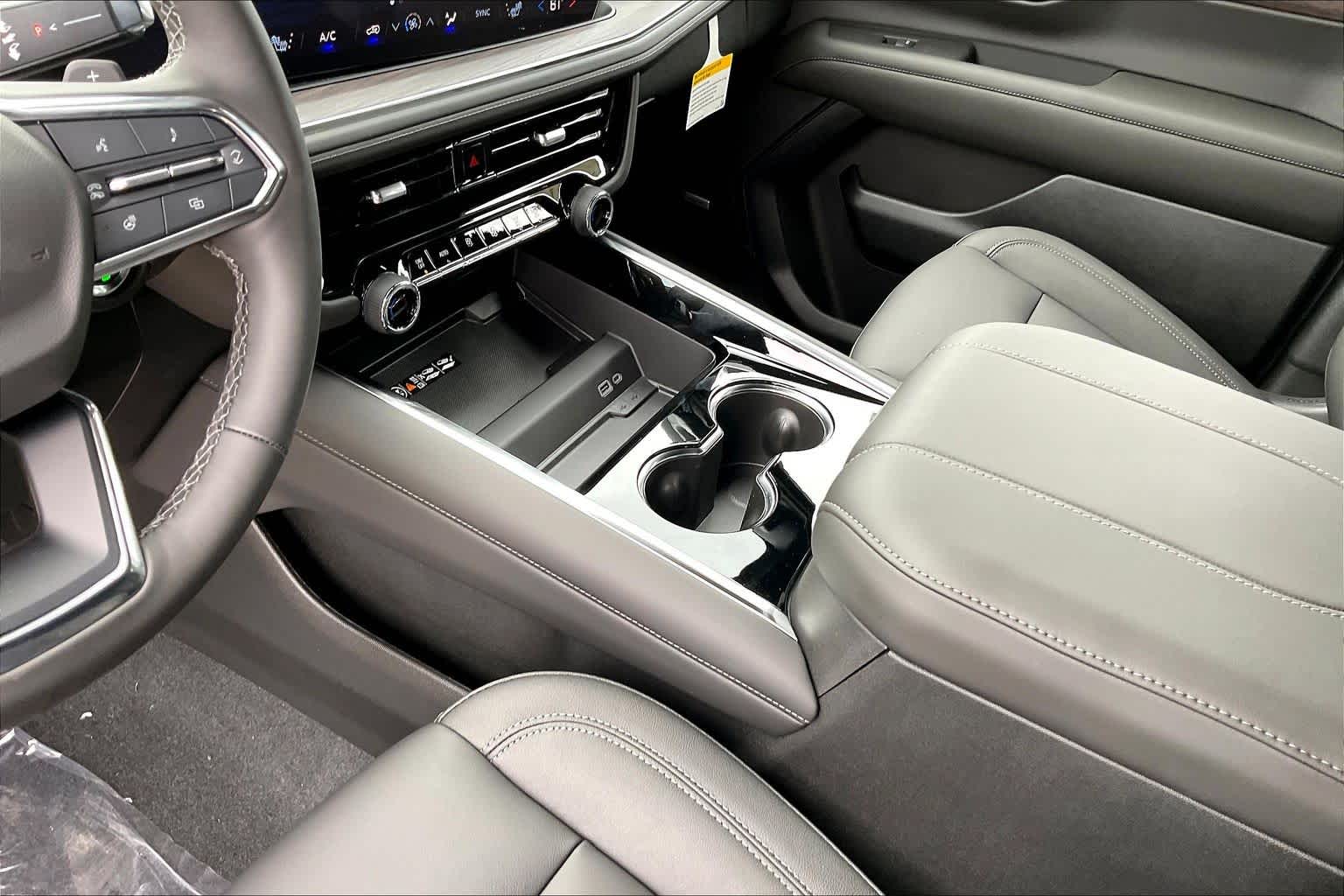 New 2026 Summit White Chevrolet LT image 8