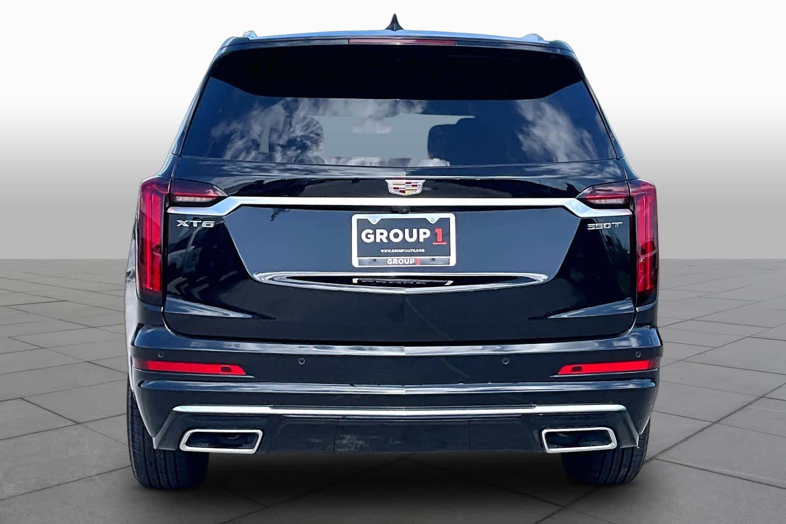 Pre-Owned 2024 Cadillac XT6 Luxury