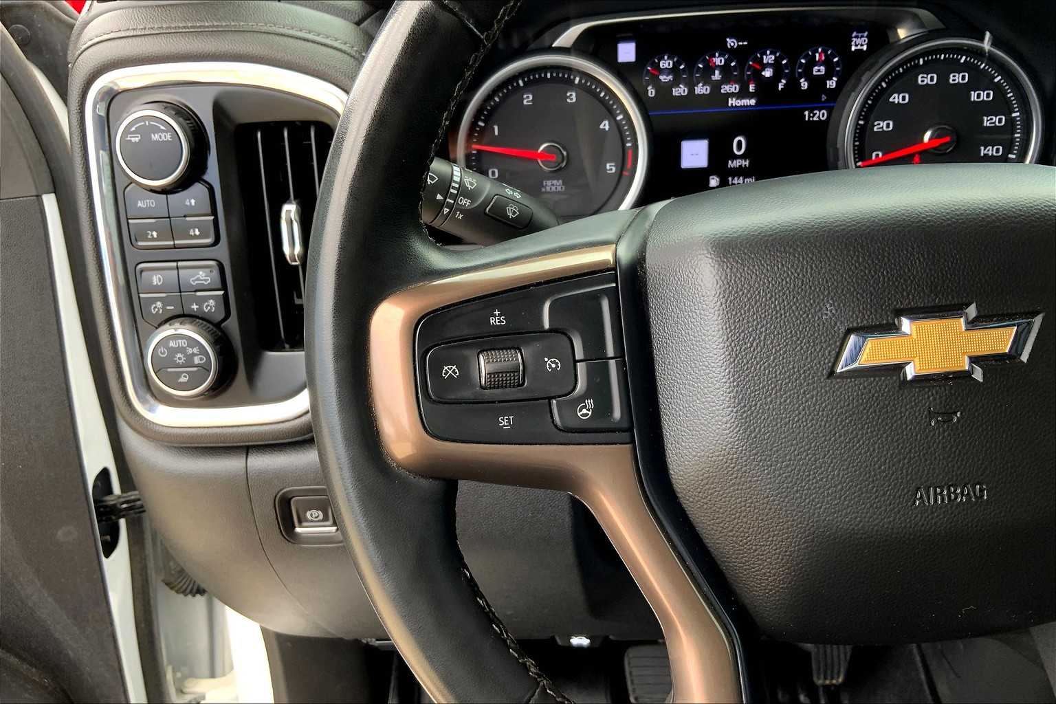 Used 2023 White Chevrolet High Country image 24