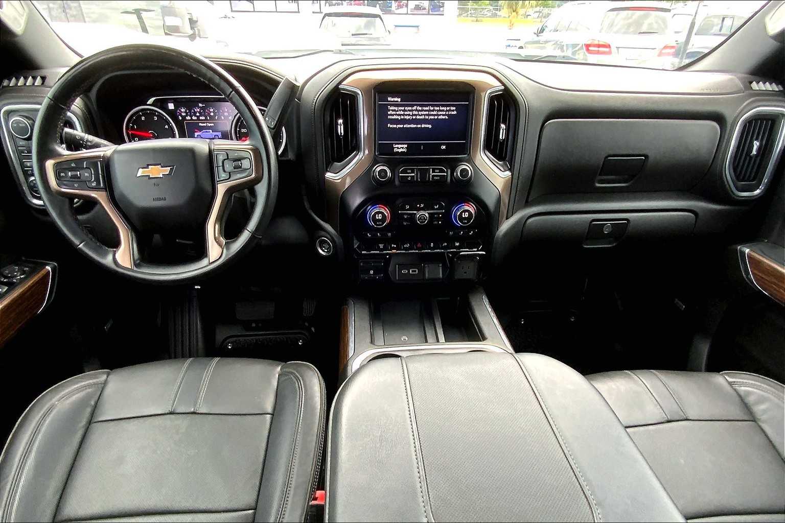 Used 2023 White Chevrolet High Country image 16