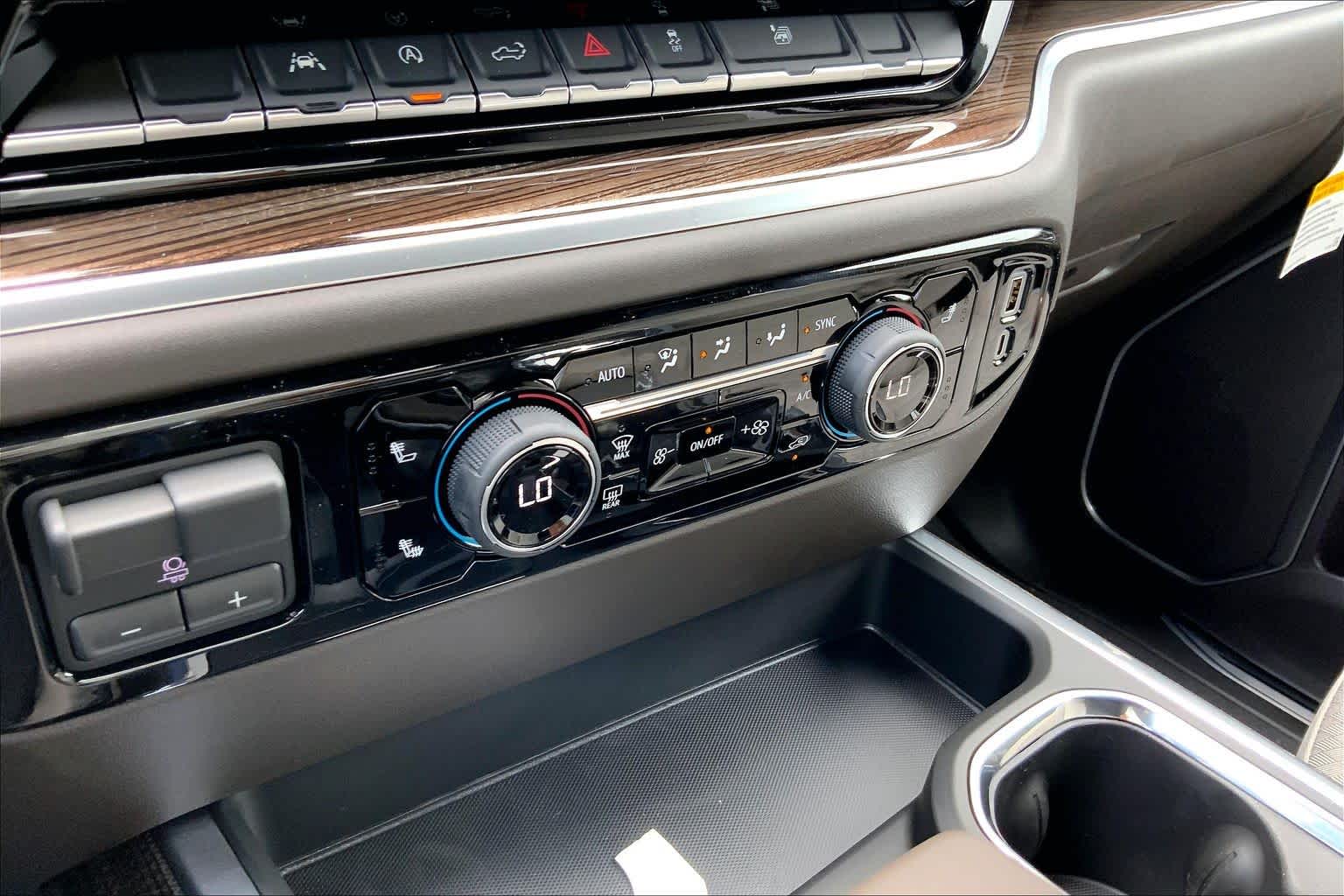 2026 Chevrolet Silverado 1500 LT - Photo 19
