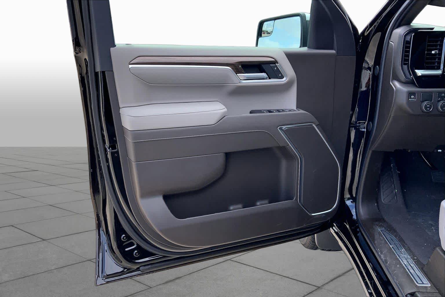 2026 Chevrolet Silverado 1500 LT - Photo 11