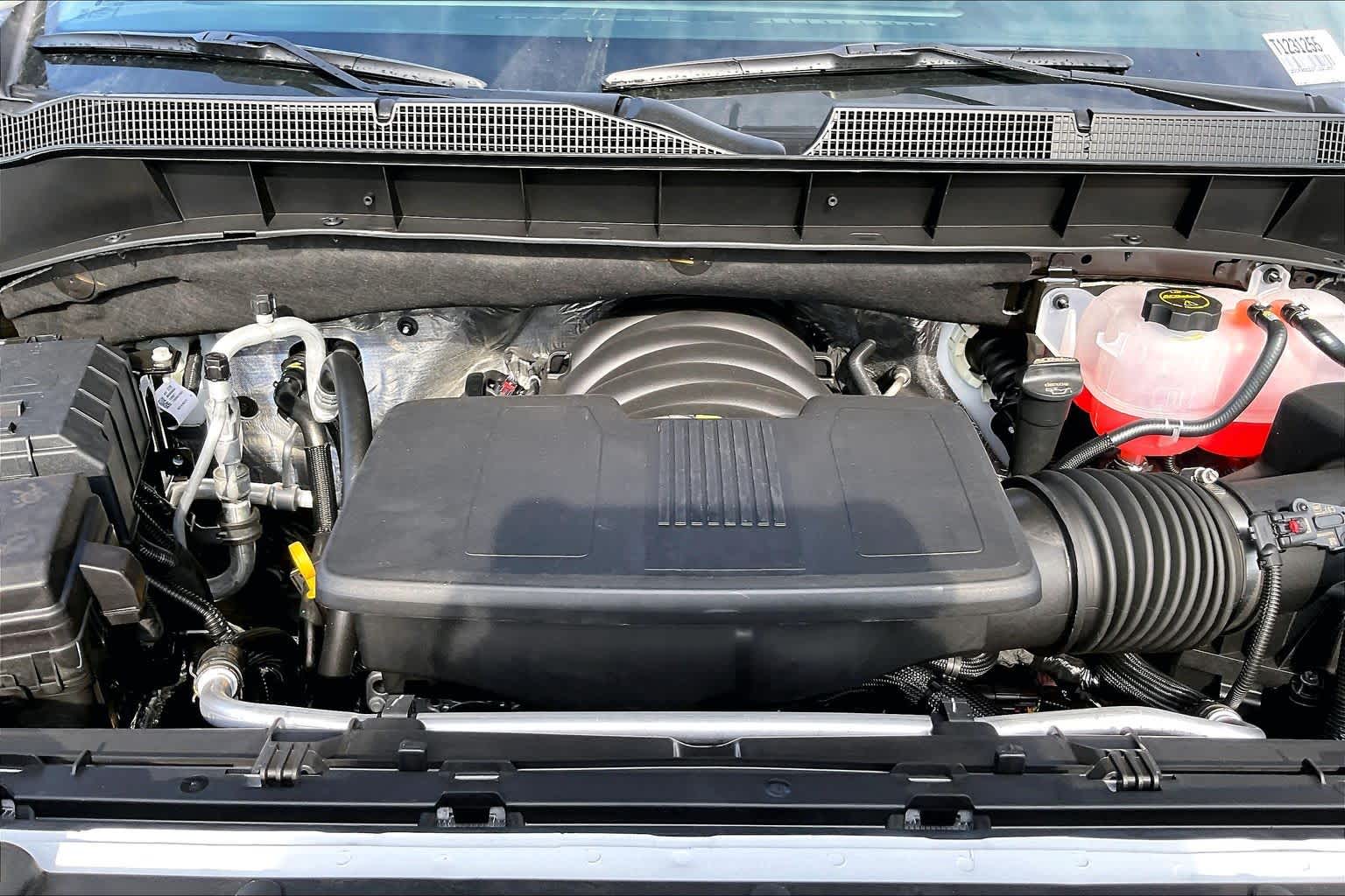 New 2026 Summit White Chevrolet RST image 16