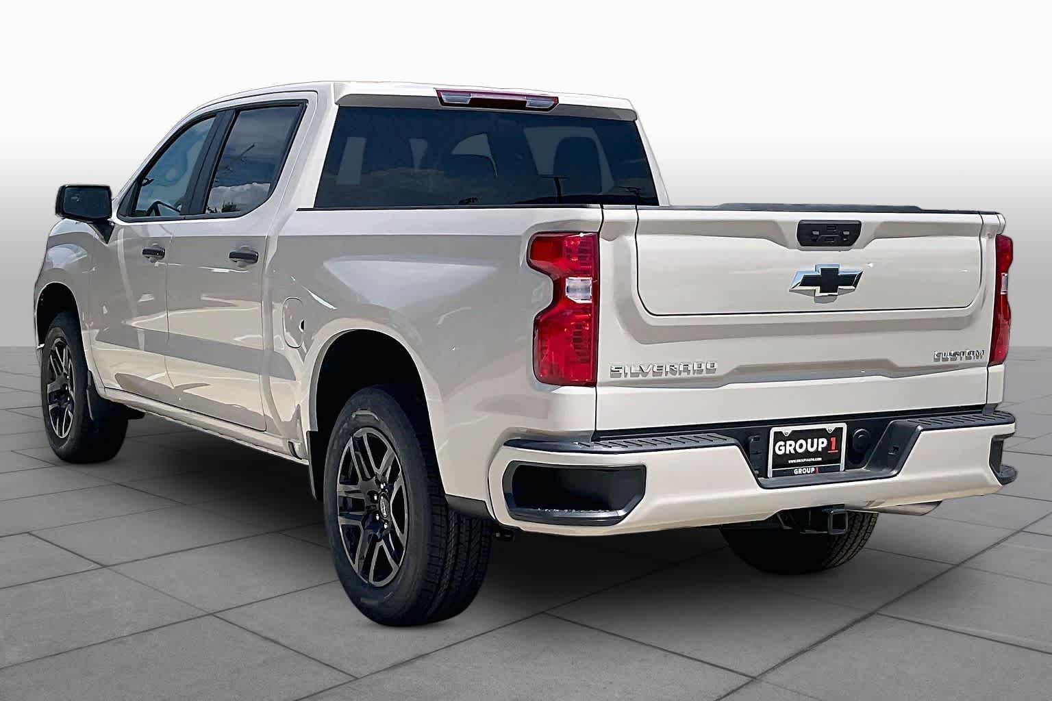 New 2026 White Sands Chevrolet Custom image 4