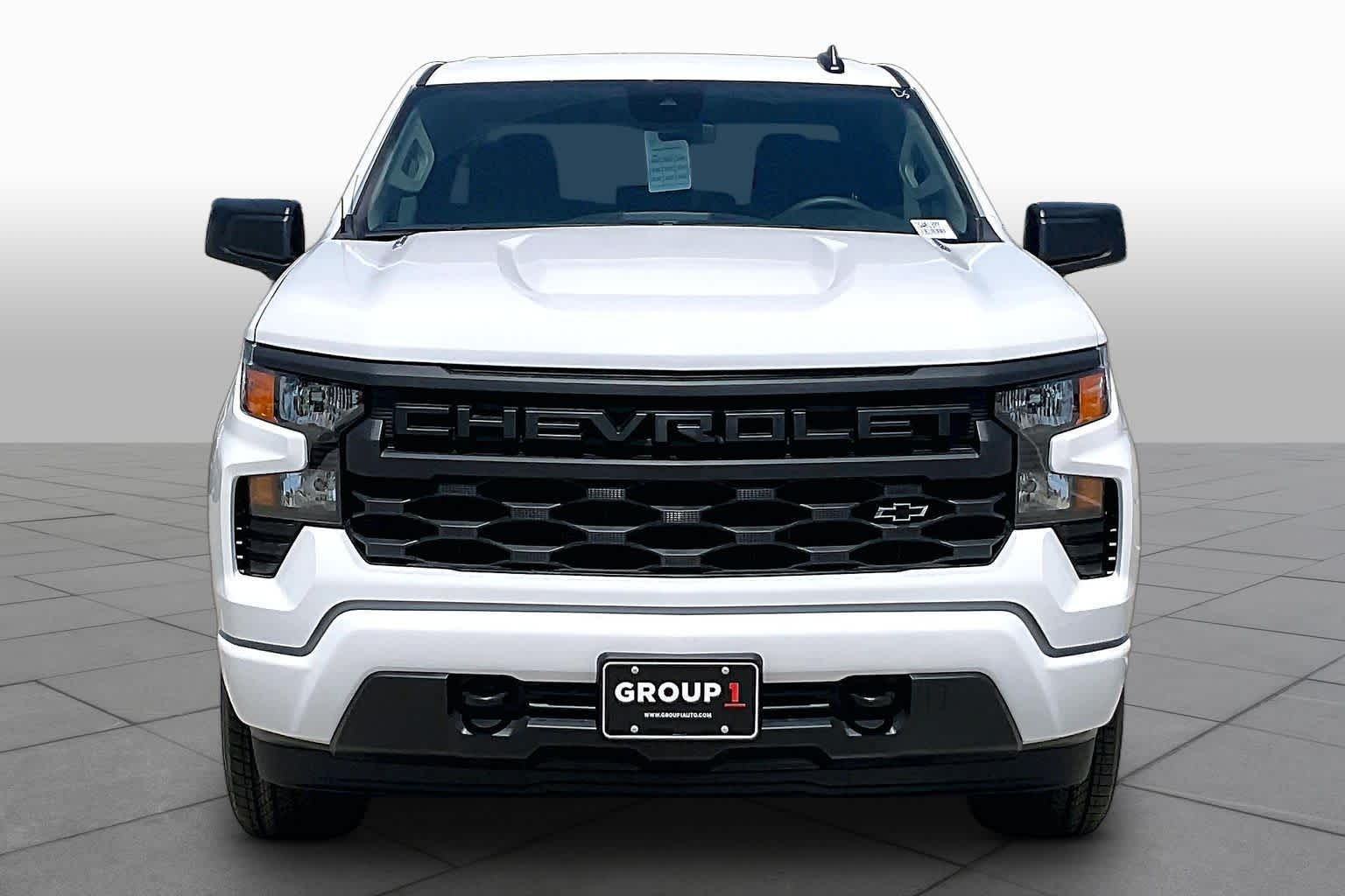 New 2026 Summit White Chevrolet Custom image 2
