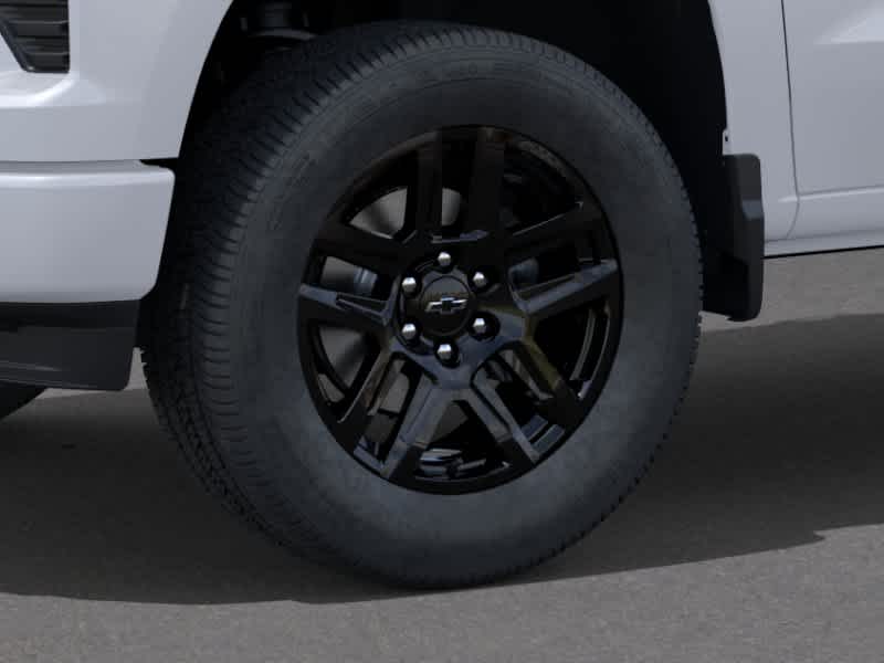 New 2026 Summit White Chevrolet Custom image 9