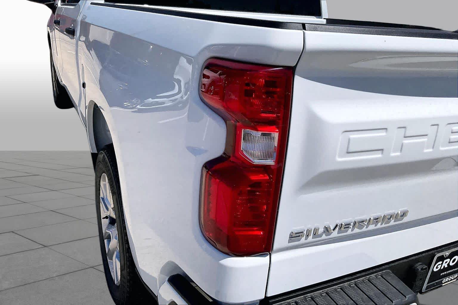 New 2026 Summit White Chevrolet Custom image 14