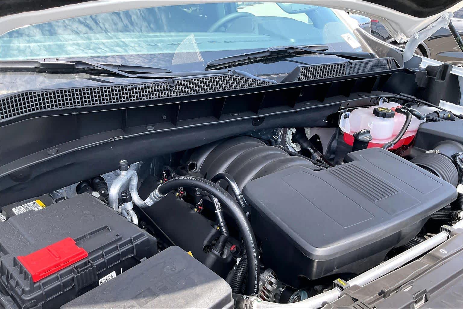 New 2026 Summit White Chevrolet LT image 17