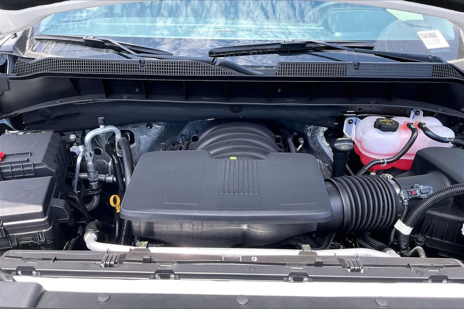 New 2026 Summit White Chevrolet LT image 16