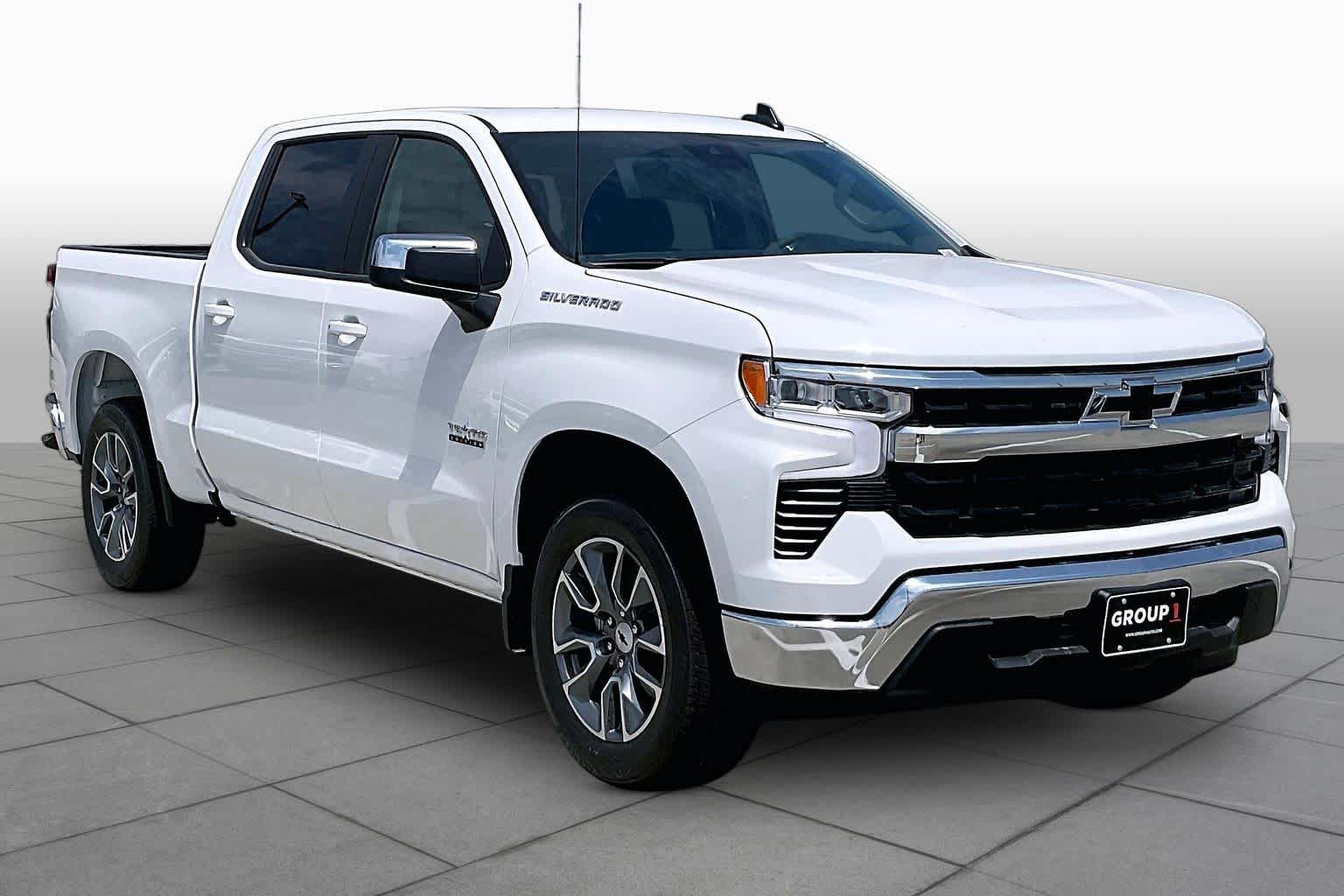 New 2026 Summit White Chevrolet LT image 3
