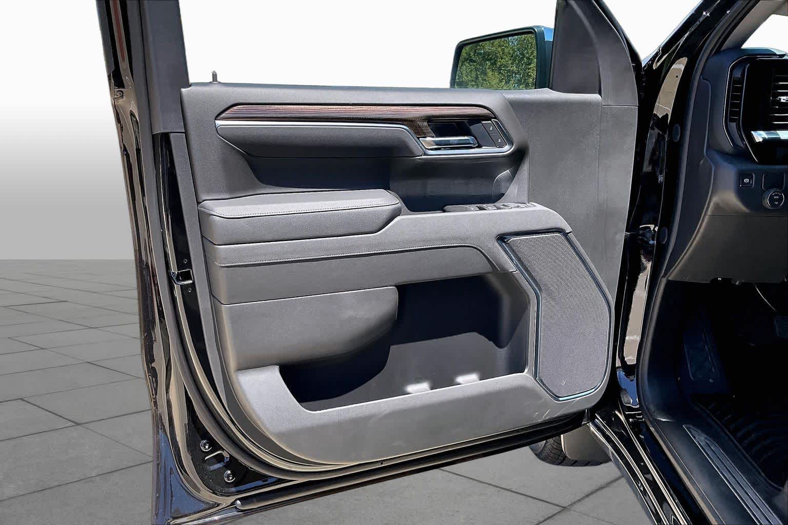 New 2026 Black Chevrolet LT image 11