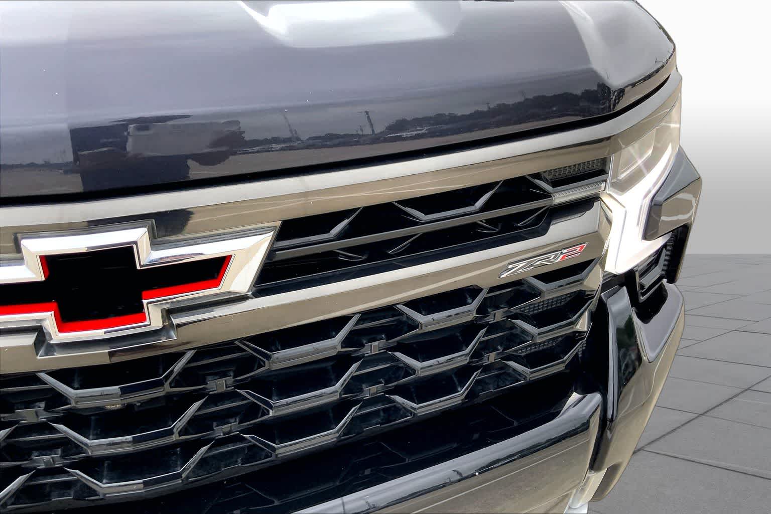 Certified Used 2023 Dark Ash Metallic Chevrolet ZR2 image 30