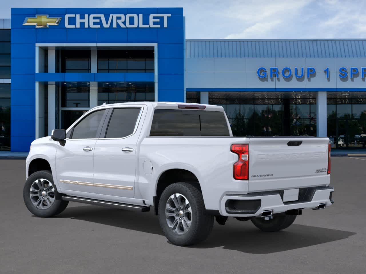 New 2026 Polar White Tricoat Chevrolet High Country image 3