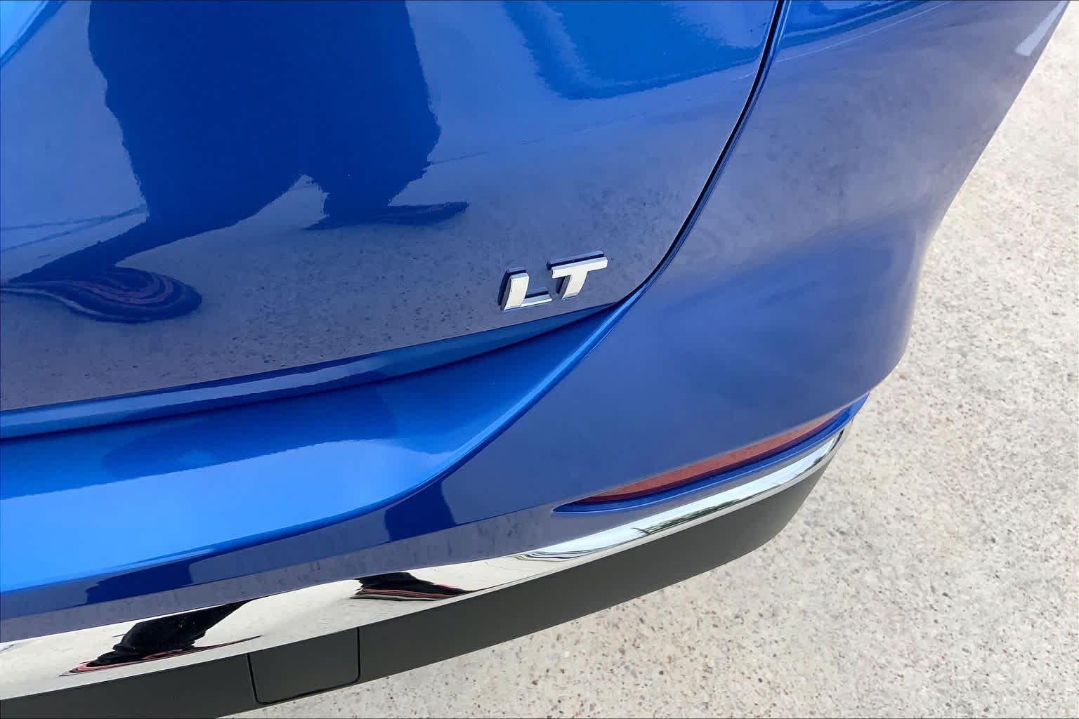 Certified Used 2019 KINETIC BLUE METALLIC Chevrolet LT image 10