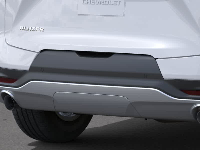 New 2026 Summit White Chevrolet 2LT image 14