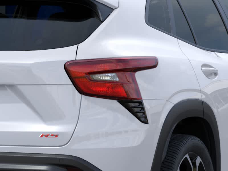 New 2026 Summit White Chevrolet 2RS image 11