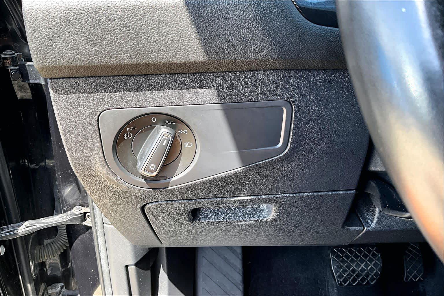 car-gallery-32