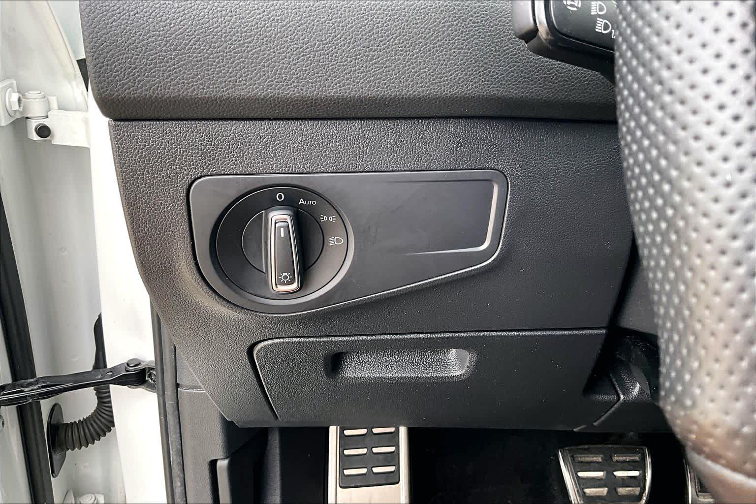 car-gallery-32