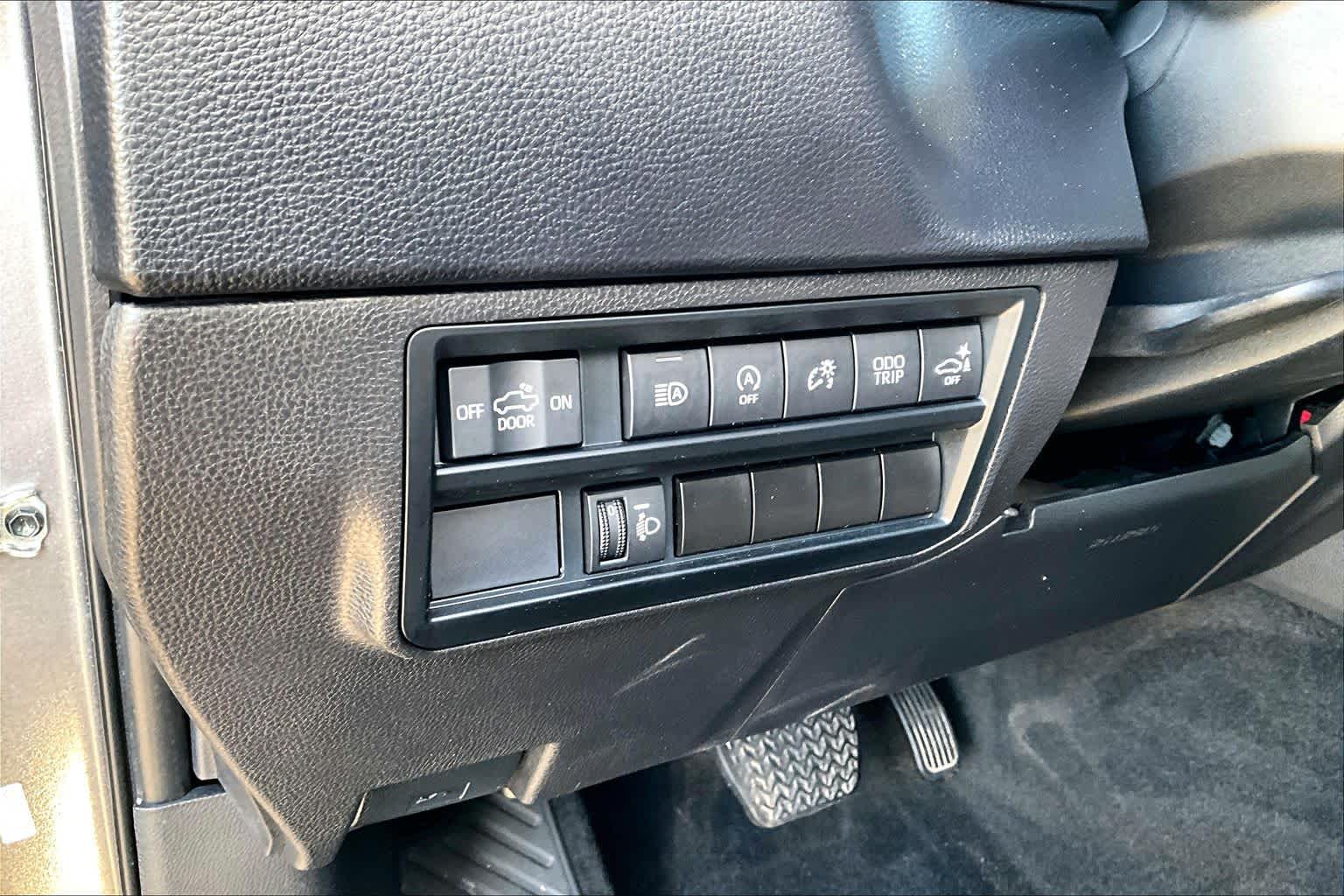 car-gallery-32