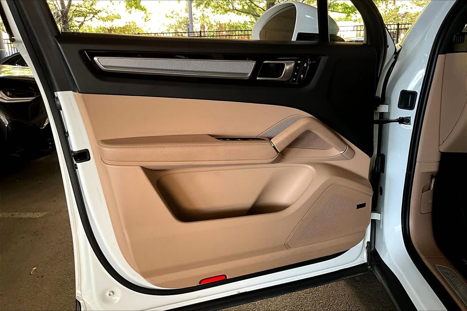 car-gallery-42