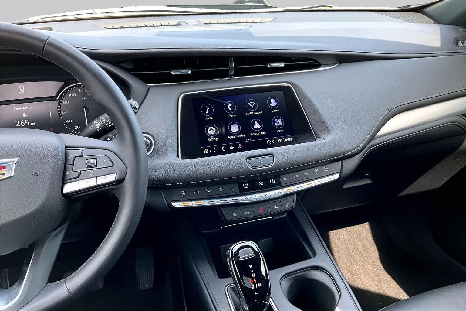 View vehicle photo 6