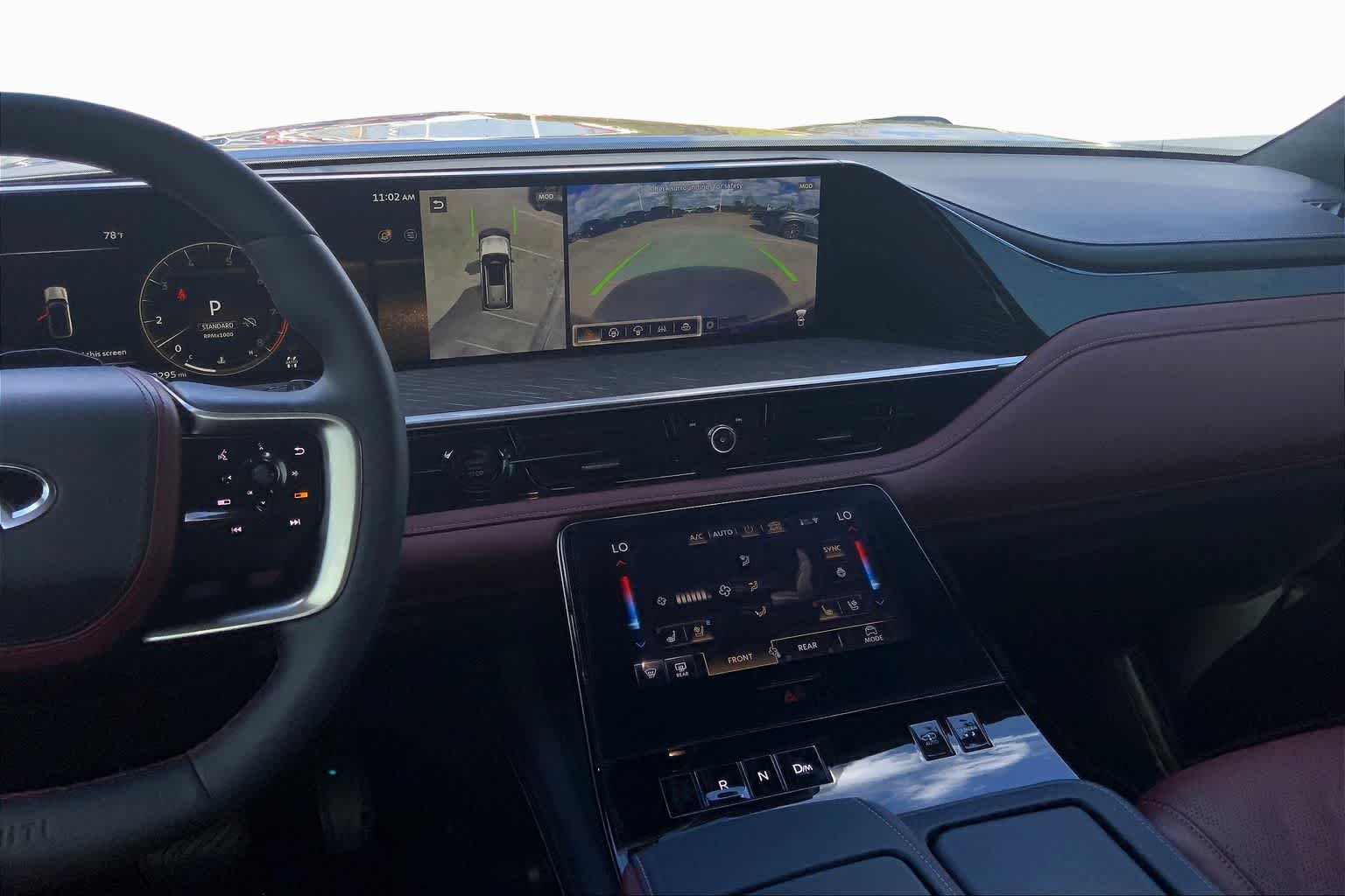 View vehicle photo 6