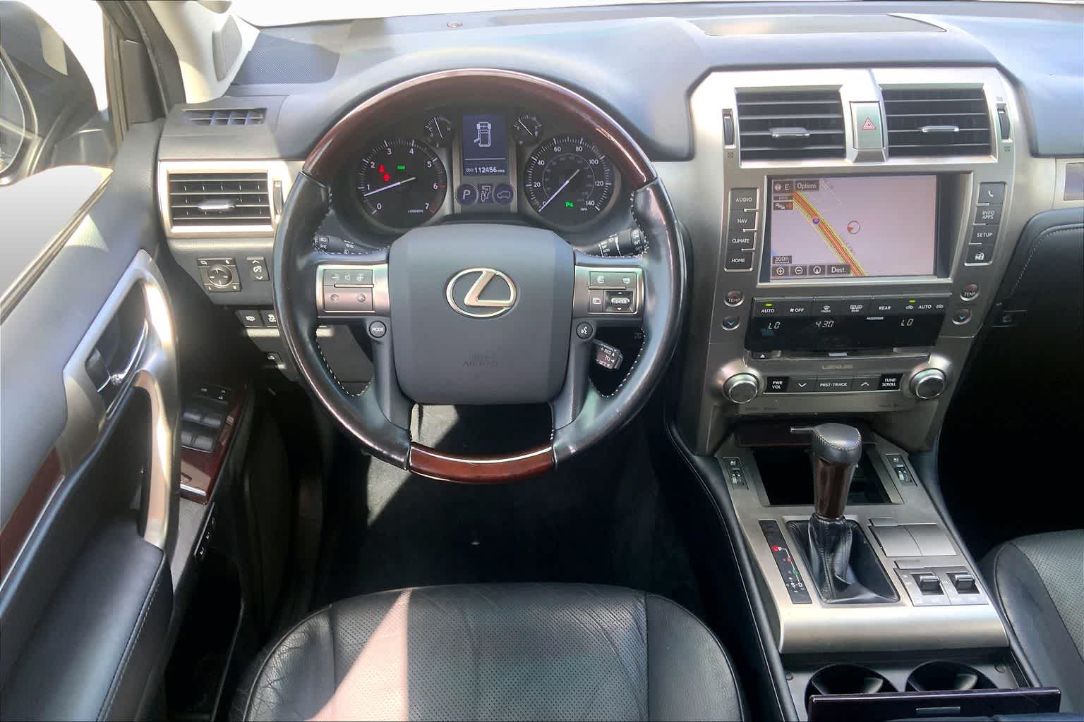View vehicle photo 5